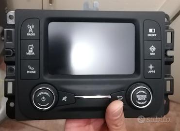 navigatore Jeep Renegade 