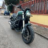 Benelli Leoncino 800 Km 4600 5000 con Borse