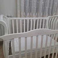 Culla e divanetto per bambini