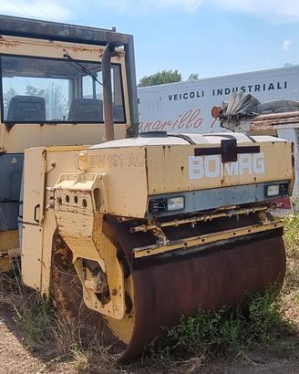 BOMAG BW161AC rullo ferro-gomma