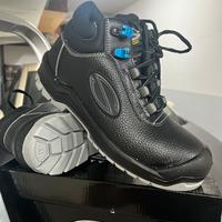 Scarpe antinfortunistiche (Sir e UPower)
