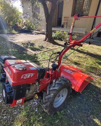Motocoltivatore FORT con Fresa e Ruote Gommate