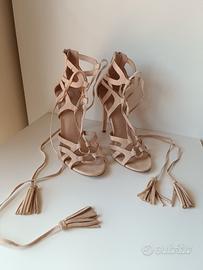 Tacchi rosa con lacci, Forever 21