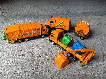 Macchinine giocattolo