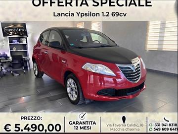 Lancia Ypsilon 1.2 69 CV 5 porte S&S Black&Red