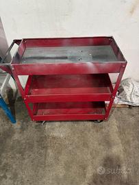 Carrello porta attrezzi a 3 piani