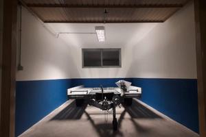 Ampio garage piano terra