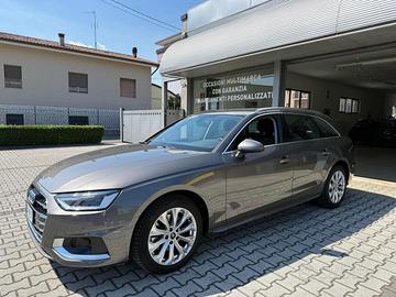 AUDI A4 Avant 30 TDI/136 CV S tronic Business ib