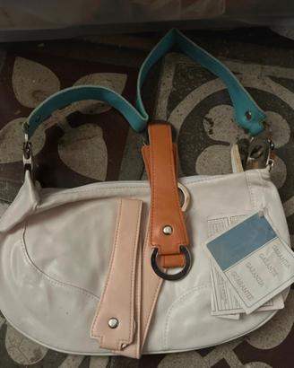 borsa dell’Avon