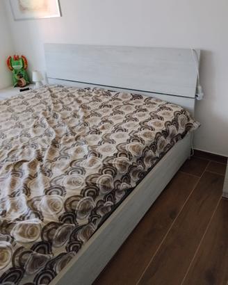 LETTO CONTENITORE, CON 2 COMODINI E SPECCHIO