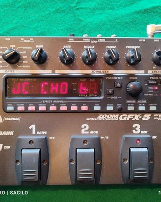 Pedaliera ZOOM GFX-5 multieffetti per chitarra