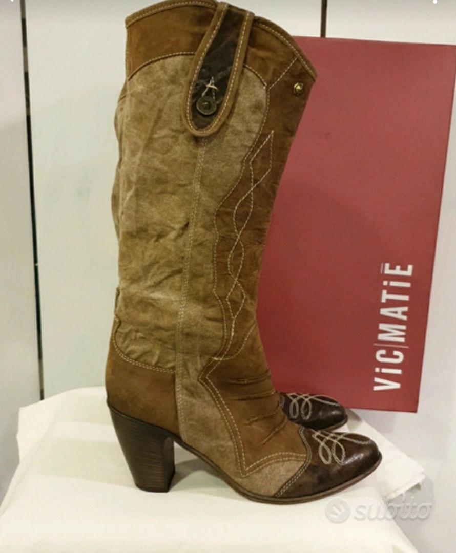 Stivale camperos estivo Vic Matie Abbigliamento e Accessori In vendita a Milano