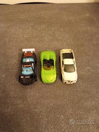 Lotto 3 macchinine giocattolo – auto sportive 