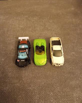 Lotto 3 macchinine giocattolo – auto sportive 