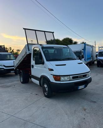 Iveco Daily 35c11 Ribaltabile Trilaterale