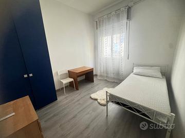 Stanza singola-via c. cocchetti 29 (bs)