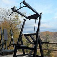 Lat leverage lat machine