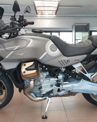 Moto Guzzi V100 Mandello