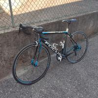 Bici da corsa Focus 