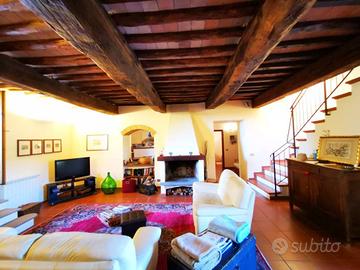 Rustico / Casale di 135 m² con 4 locali a San Casc