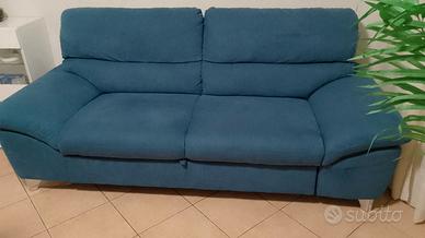 Divano pari al nuovo 