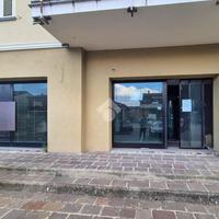 NEGOZIO A PODENZANO