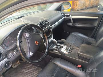 Porsche Cayenne 3.2 v6