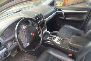 Porsche Cayenne 3.2 v6