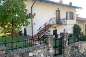 Villa a Chitignano, 4 locali