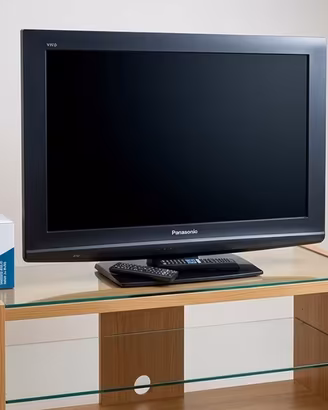 tv televisione 32 pollici 32" Panasonic TX-32LED8F