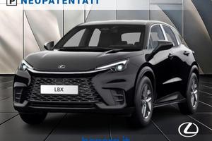 Lexus LBX 1.5 hybrid Class 2wd
