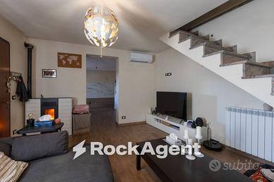 Casa indipendente di 90 m² con 4 locali a Montecar