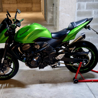 Kawasaki Z 750 naked da vetrina