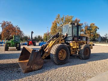 Pala Gommata Caterpillar 924G