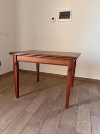 Tavolo in legno