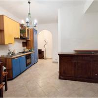 Due locali a Baranzate