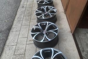 Cerchi in lega da 19