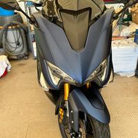 Yamaha T Max 530 ABS KM-4.000 garanzia COME NUOVO