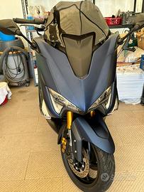 Yamaha T Max 530 ABS KM-4.000 garanzia COME NUOVO