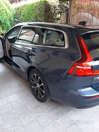 Volvo V60 business plus