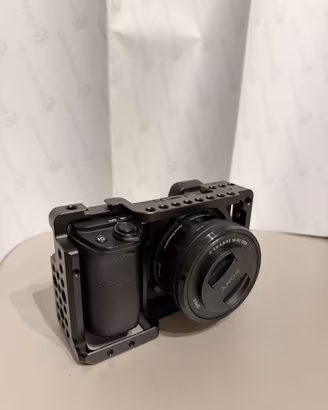 Fotocamera Mirrorless Sony Alpha 6300 + obiettivo