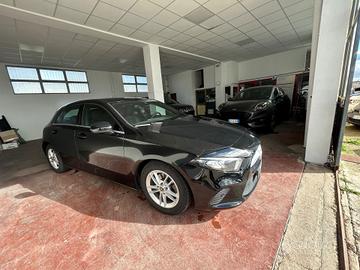 Mercedes-benz A 180 d Automatic Business