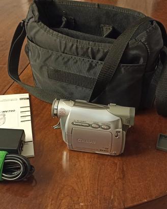 Canon MV800 - Videocamera digitale