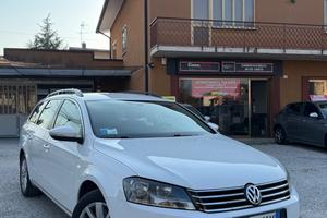 Volkswagen Passat 1.6 TDI Comfortline BlueM. Tech.