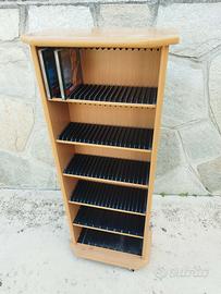Mobiletto in legno porta cd