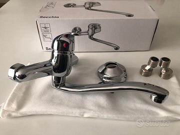 Miscelatore/rubinetto da parete Secchia