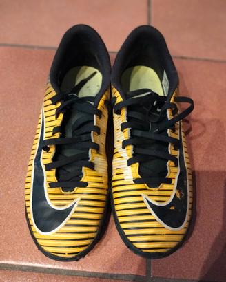 Scarpe da calcetto
