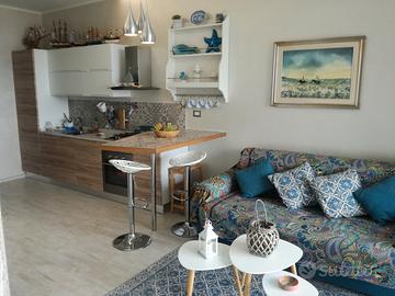 Delizioso monolocale sul mare