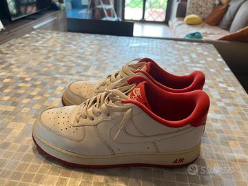Nike Air Force 1 White/University red, rara