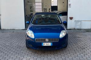 Fiat Grande Punto 1.2 65CV OK NEOPATENTATI